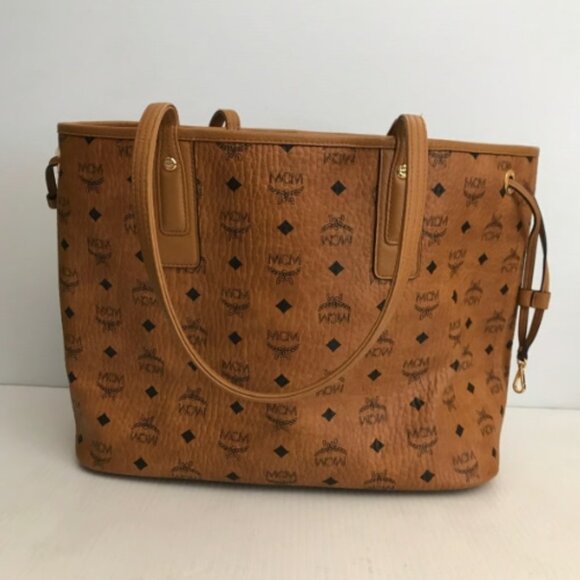 Authentic MCM Brand New Liz Reversible Visetos Tote Bag - Picture 4 of 8